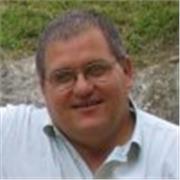 Tutor laureato in Ingegneria con esperienza di aiuto allo studio ed insegnamento in classi di recupero anni